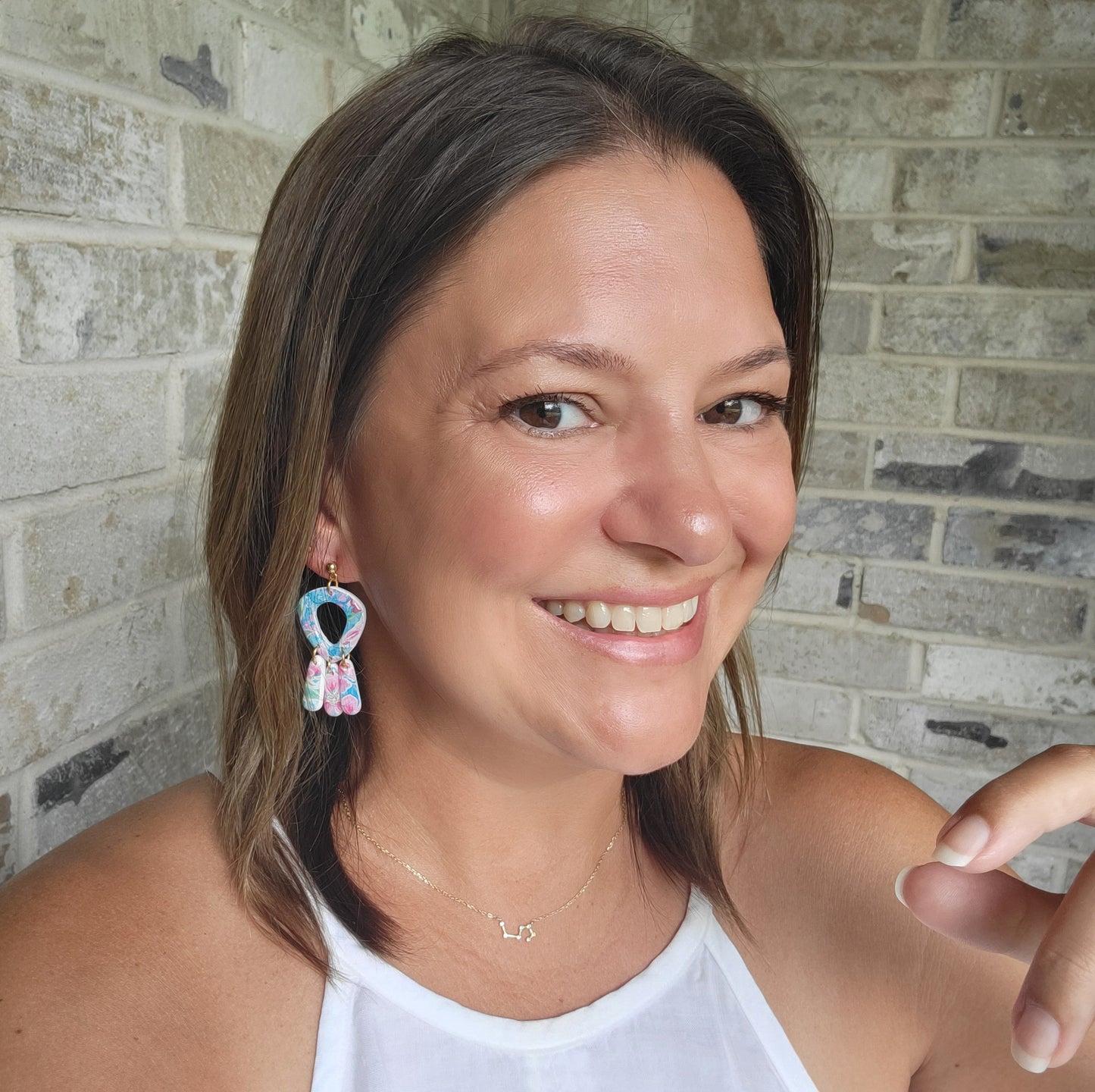 Hollow Teardrop Dangle *LIMITED*