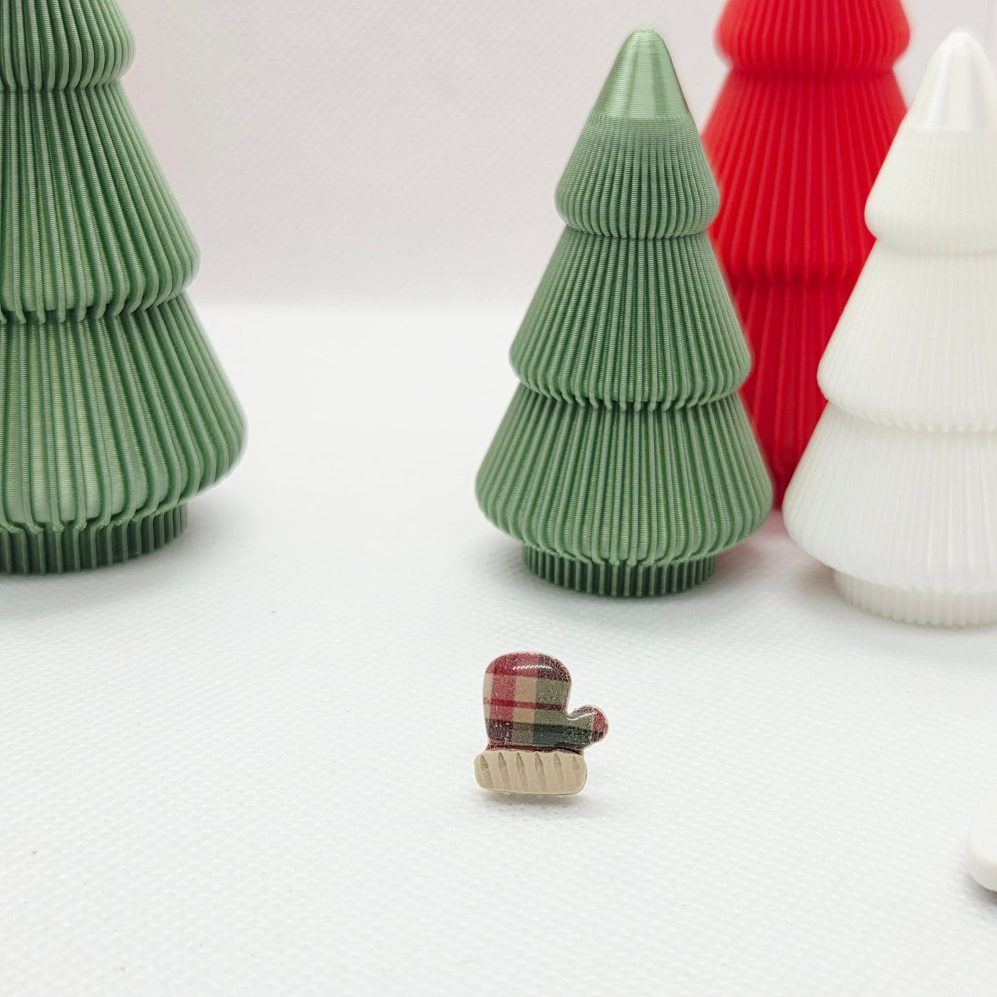 Vintage Plaid Winter Studs