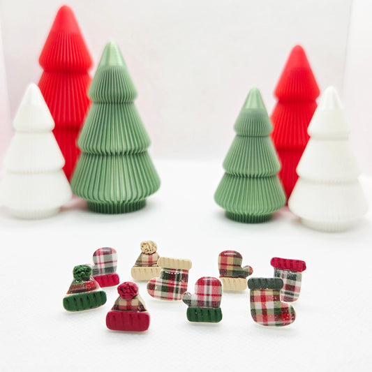 Vintage Plaid Winter Studs