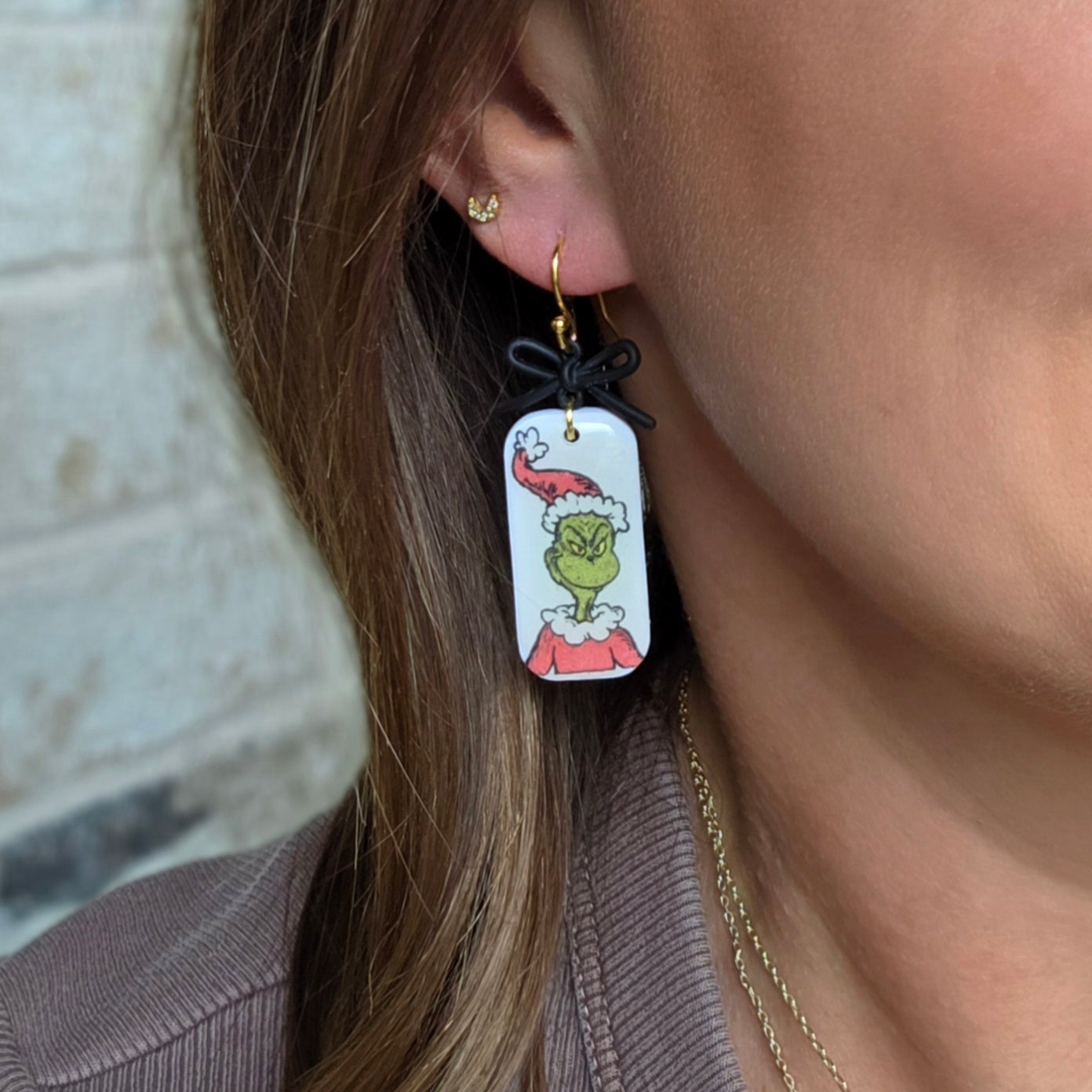 Grinch Dangles